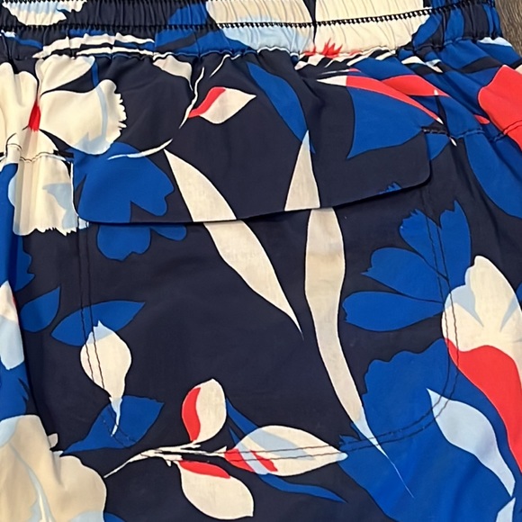 🚤 NWT Tommy Bahama brand women’s skort with four pockets - Picture 5 of 10